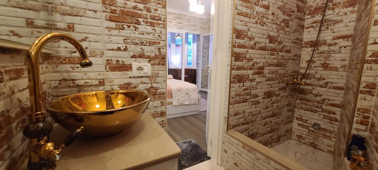 Oro Apartments Тирана Экстерьер фото