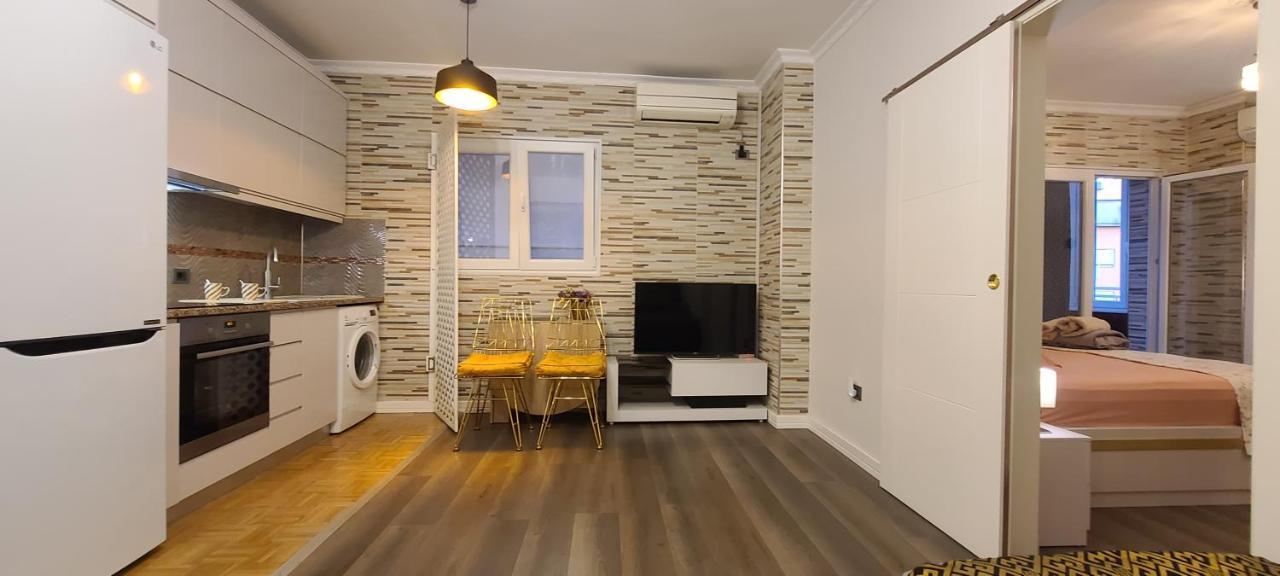 Oro Apartments Тирана Экстерьер фото
