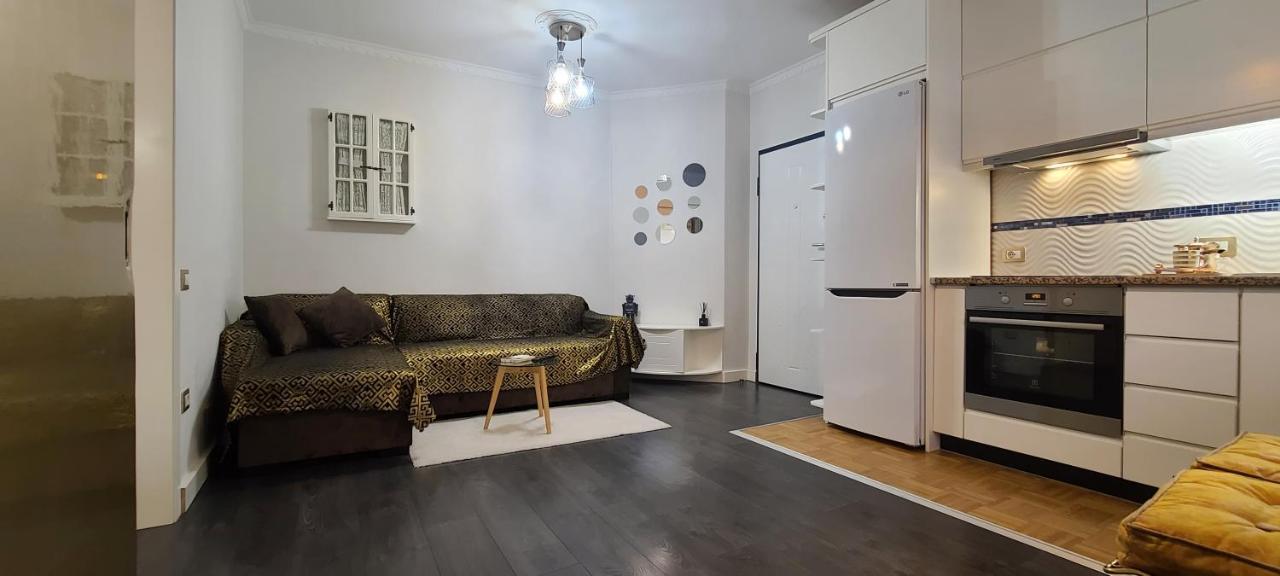 Oro Apartments Тирана Экстерьер фото