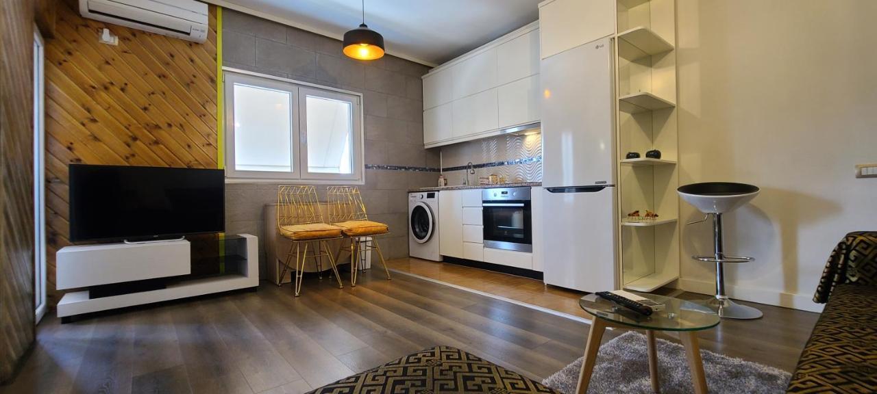 Oro Apartments Тирана Экстерьер фото