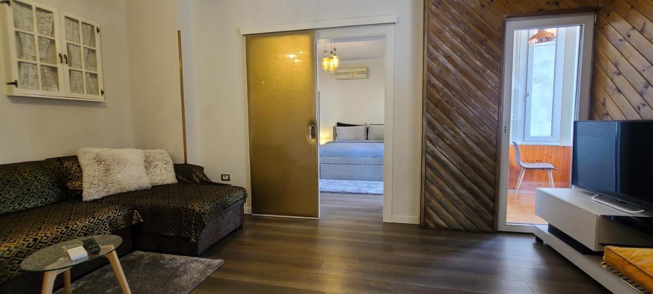Oro Apartments Тирана Экстерьер фото